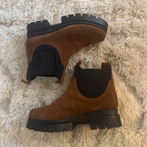 Saydo Tan Suede Chelsea Boots